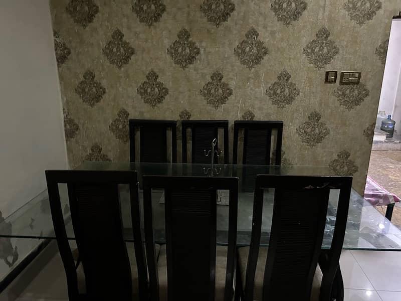 8 seater Dining table 3