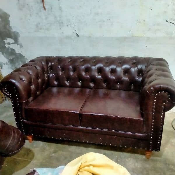 chesterfield sofa (molty foam) 10