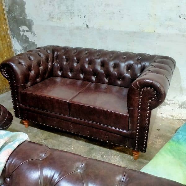 chesterfield sofa (molty foam) 12