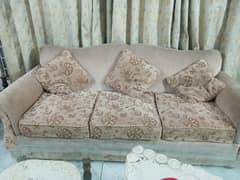 5 Seater sofa Rs:20,000