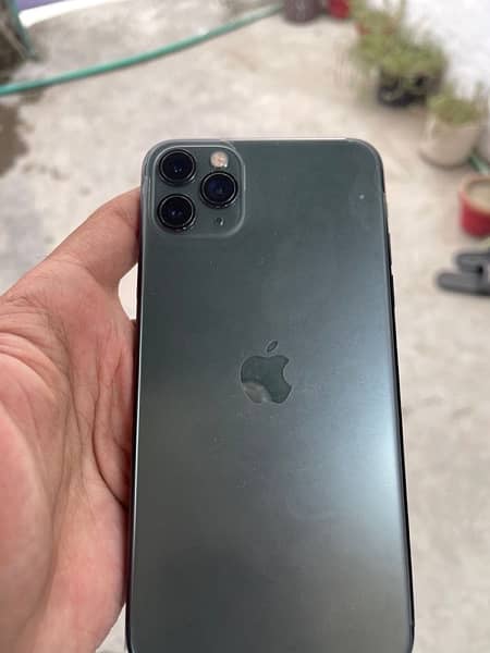 Iphone 11 Pro Max 256 GB PTA Approved - call 0,3,0,0,7,1,0,4,4,9,5 6