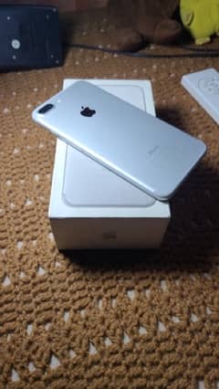 Iphone 7 Plus with box and orginal charger