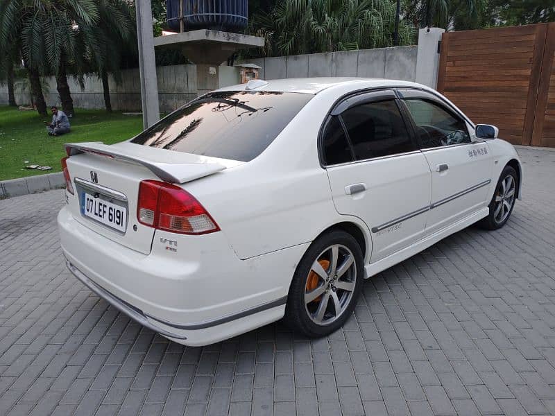 Civic Ferio 5