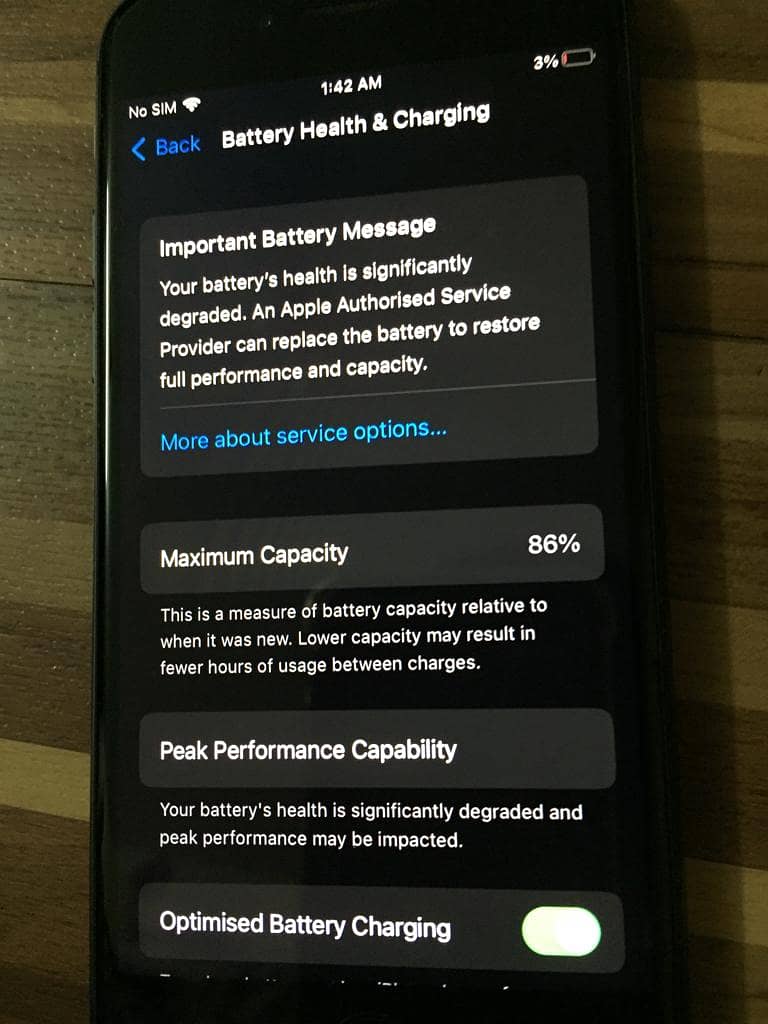 Iphone 8 64 gb non pta 10 /10 condition 2