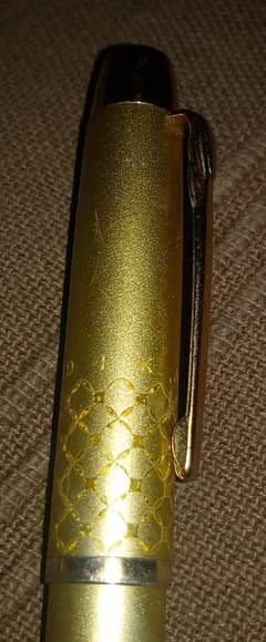 Dikawen K-5 Gold Plated Fountain Pen
