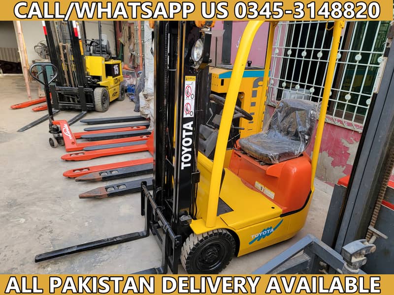 TOYOTA 500 Kg Battery Operated Mini Electric Forklift Lifter for Sale 1