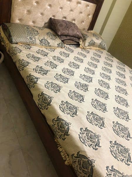 bed with almari 5