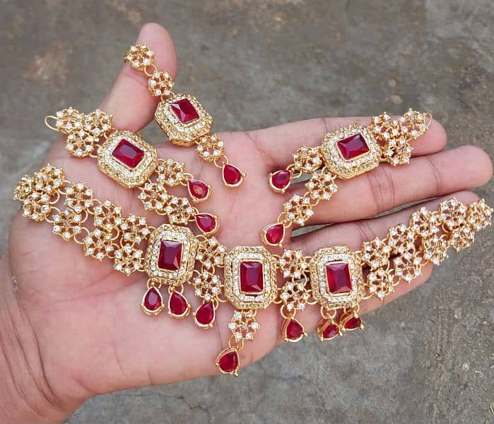 artificial jewelry available in reasonable price 3