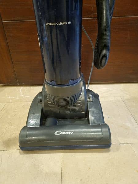 Candy Vacum Cleaner in Mint Condition Working 1