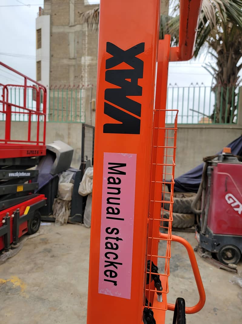 VMAX Brand New 2 Ton Manual Stacker Lifter forklift for Sale in Karach 14