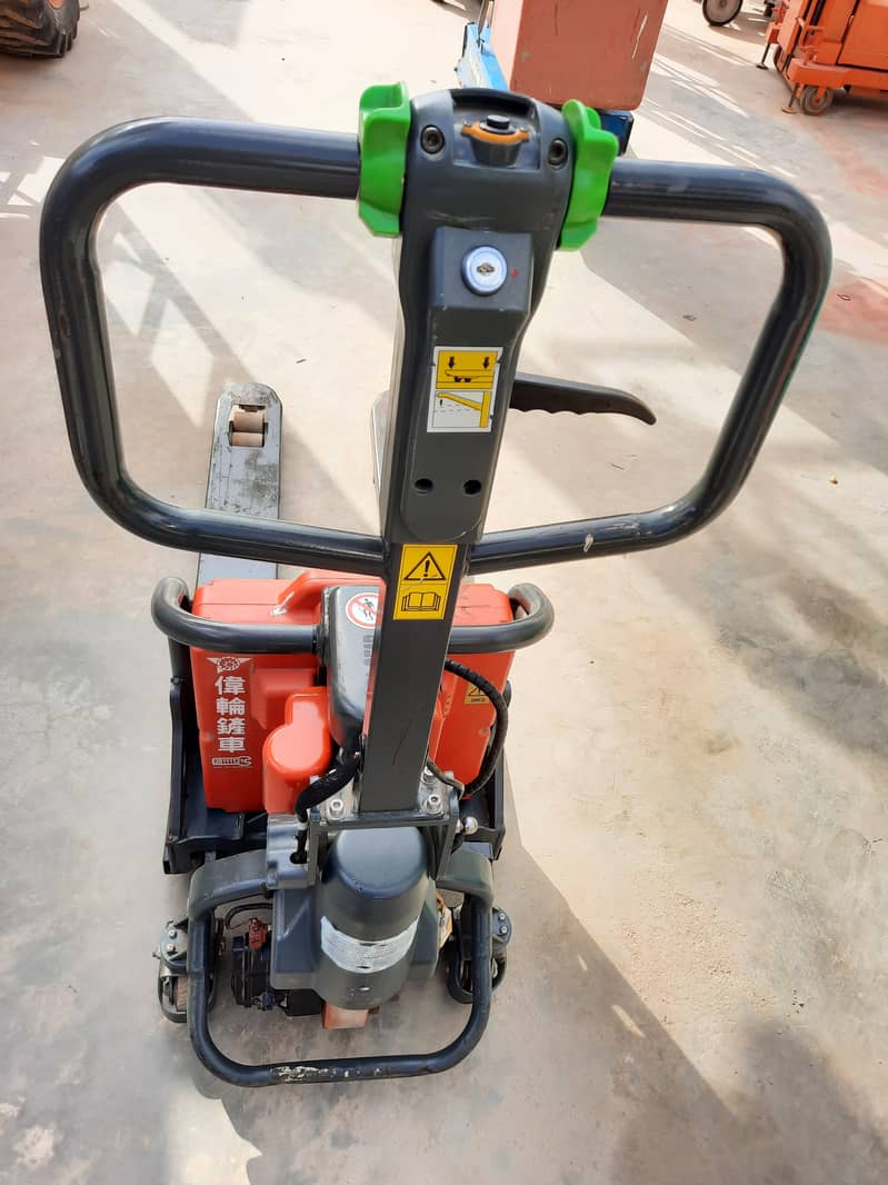 1.5 Ton Battery Operated Power Pallet Truck Electric Hand Pallet Truck 6