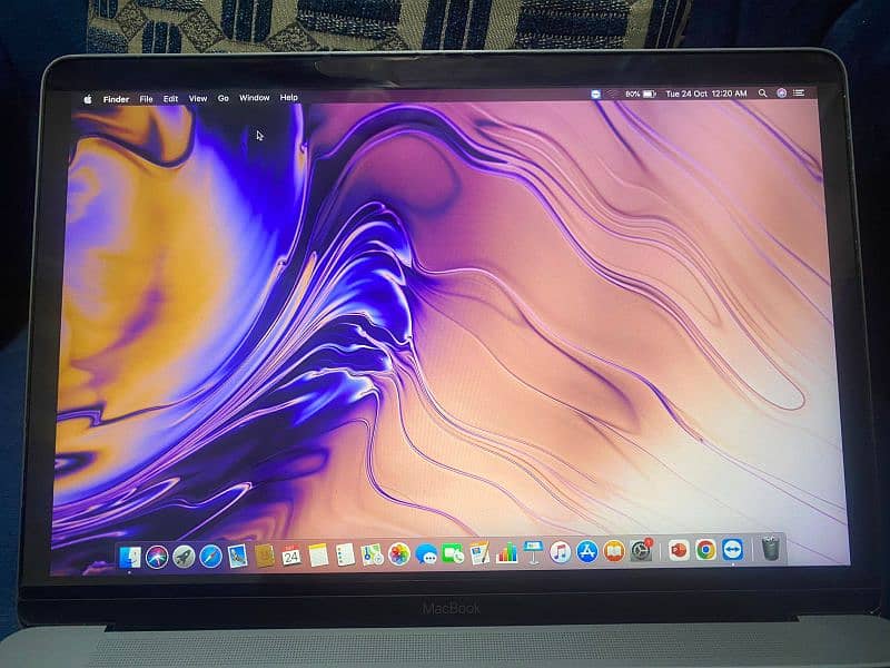 MacBook (Retina, 12-inch, 2017) 8