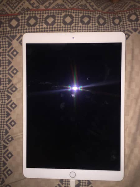 IPAD PRO 2017 256GB 10.5 WIFI GOLD 1