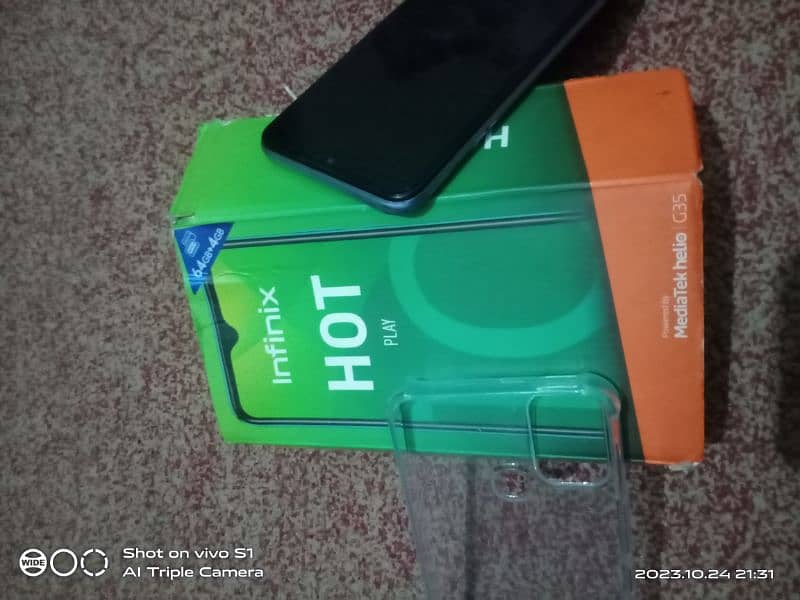 Infinix Hot 10 Play 10/10 Box Charger 2