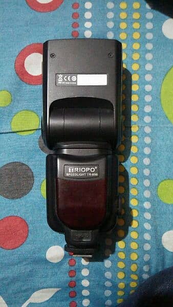 Triopo Flashgun ( read description ) 0