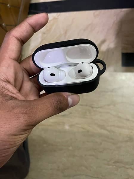 AirPods Pro 2nd Generation 13