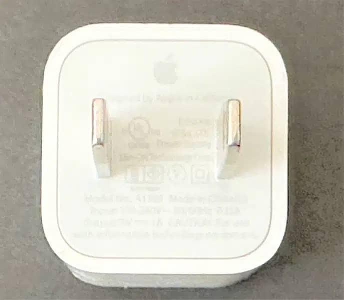 Apple Watch ORIGINAL Adapter / Charger 0