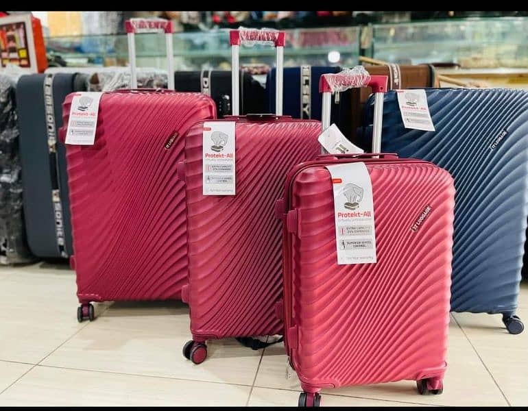 Suitcase - Pack to Three - Luggage set - Fiber suitcase - Attachi 4