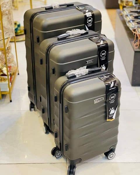 Suitcase - Pack to Three - Luggage set - Fiber suitcase - Attachi 7