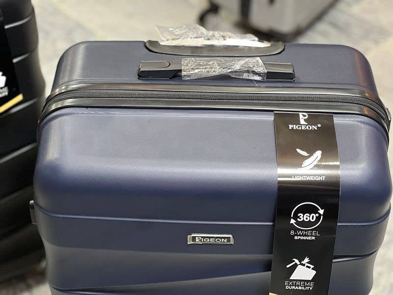 Suitcase - Pack to Three - Luggage set - Fiber suitcase - Attachi 10