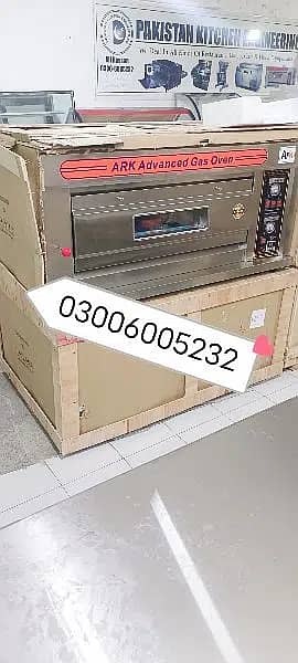 pizza oven small size 2 large we hve fast food machinery 1