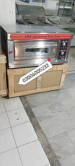 pizza oven small size 2 large we hve fast food machinery 5