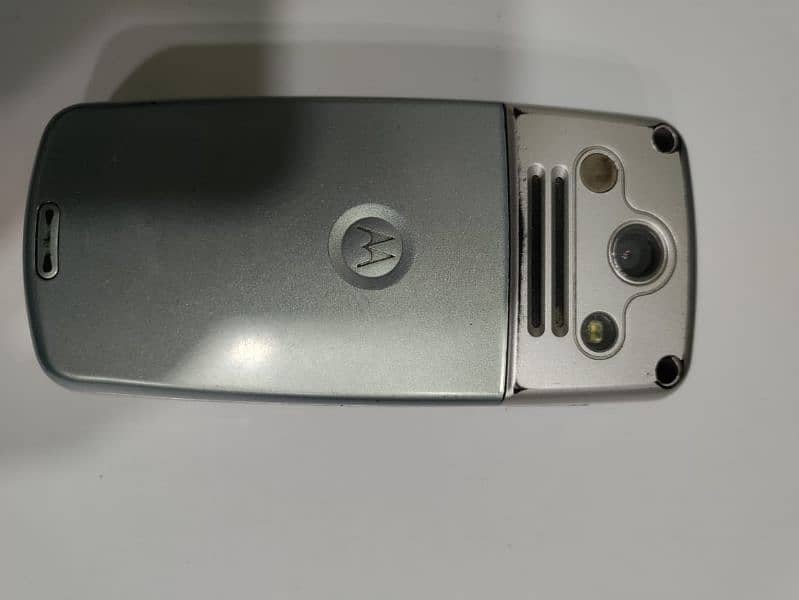 Motorola Cfug1043CE 1