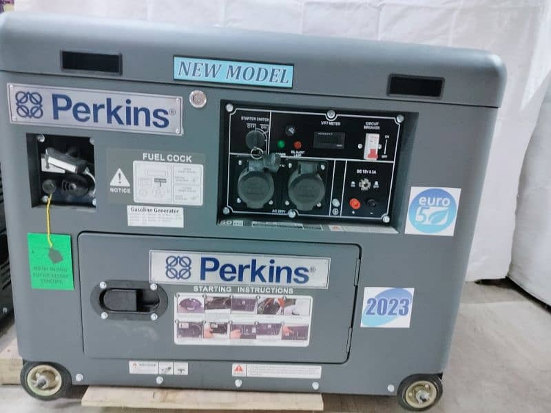 Generator 10 kva sound proof Perkins conopy. 4