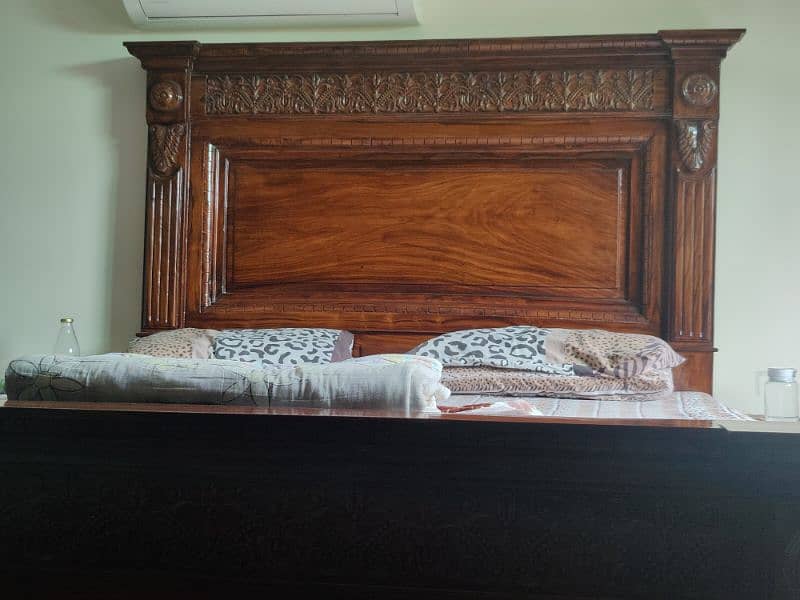 Bed Set King Size Wooden 11