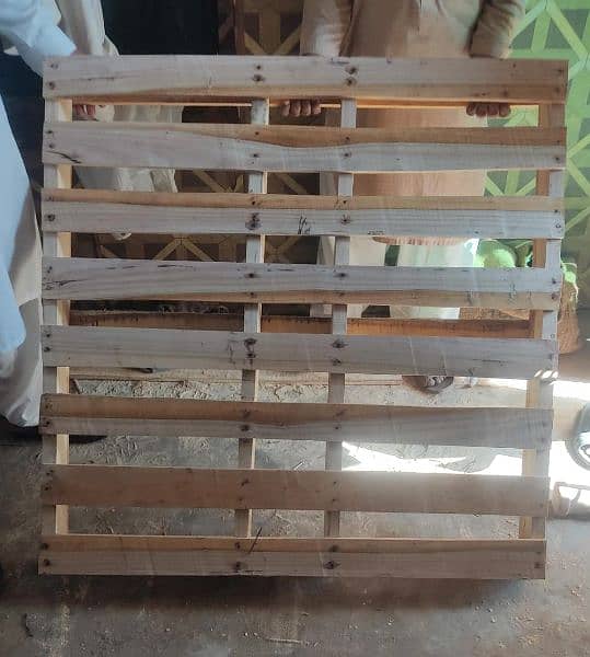 used pallets 8