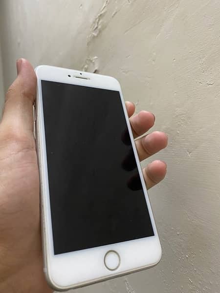 iPhone 6splus 64gb pta approved with box 3