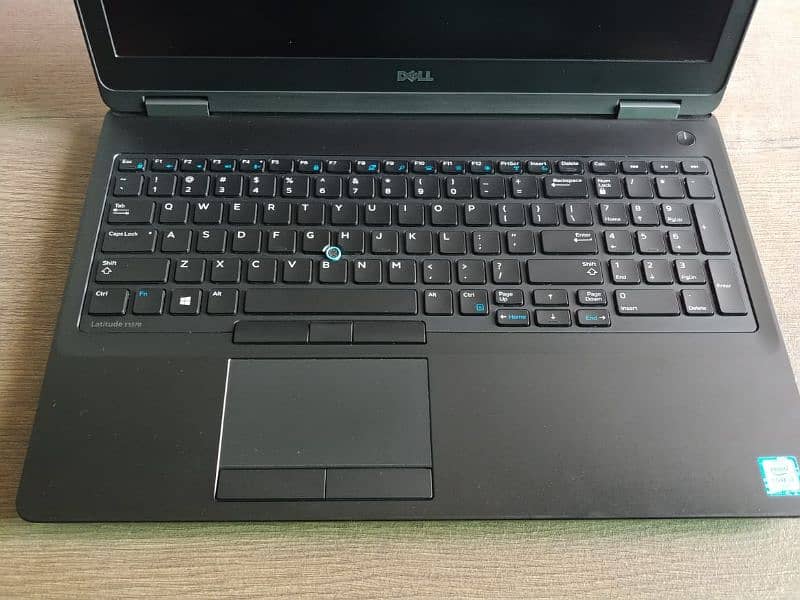 Dell 5480 ci7 16gb 14inch 8pcs available 2