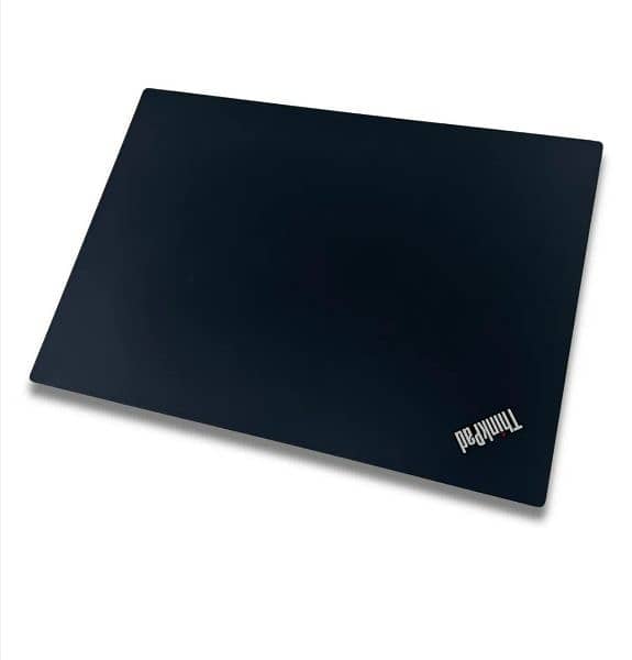 Lenovo Thinkpad T490 core i7 Touch Screen 3