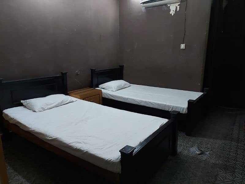 Hostel for Kips Entry Test PREPARATION at Johar Town Lahore kips entry 10