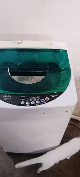 full loaded automatic washing machine 4