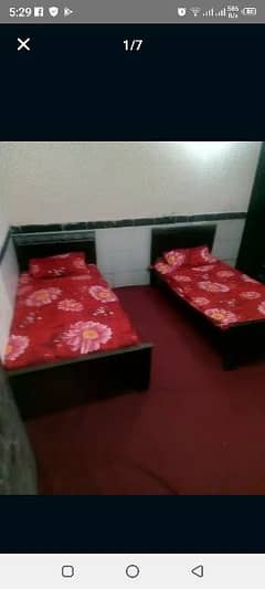 room available for rent near Moon market allama Iqbal town