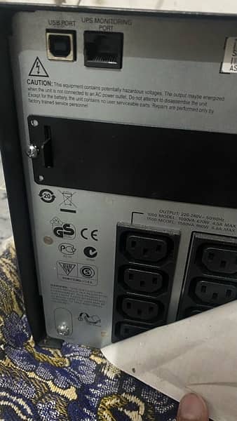 APC Smart UPS 1500 va 2