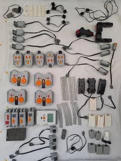 Ahmad's Lego Technic parts and accessories in diffrent prices 0