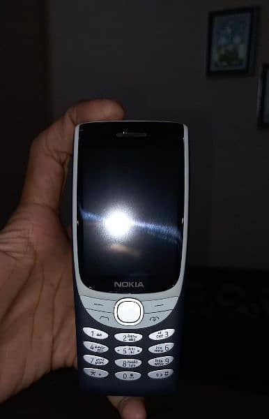 MICROSOFT NOKIA 8210 4G BOX 16