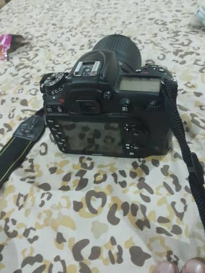 nikon d7200 camra with lens 140