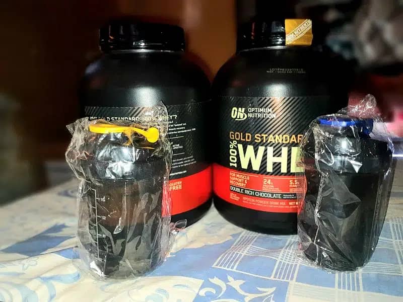 Creatine and Gold Whey Protein Fitness Combo Supplement Deal 9
