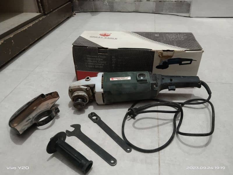 Hand / Angle Grinder Full Size 1