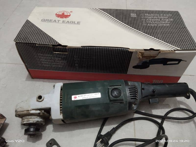 Hand / Angle Grinder Full Size 2