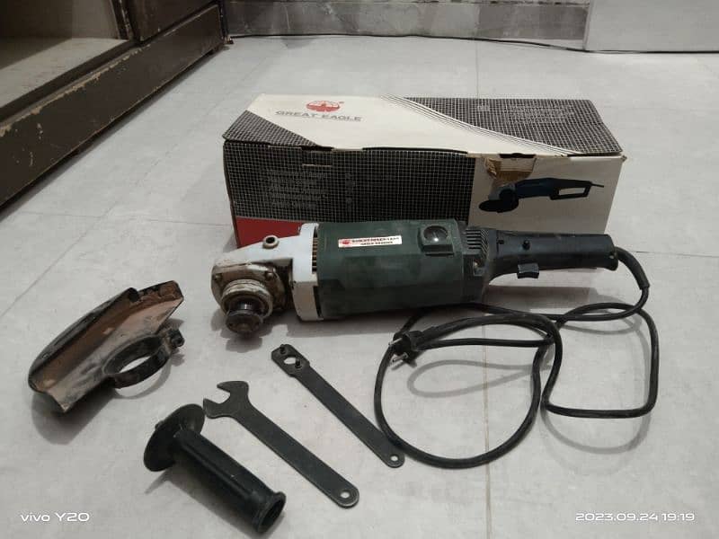 Hand / Angle Grinder Full Size 3