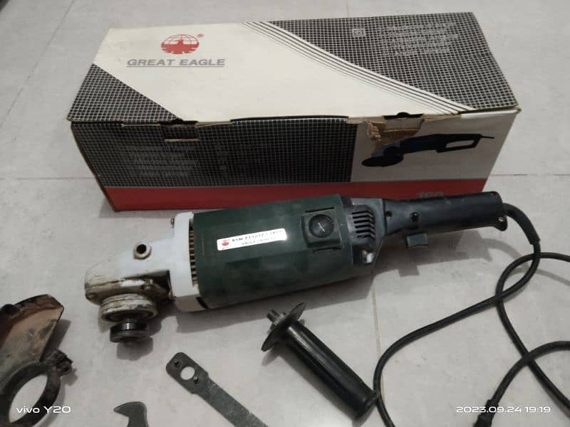 Hand / Angle Grinder Full Size 6