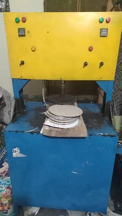 Disposable plates Making Machine