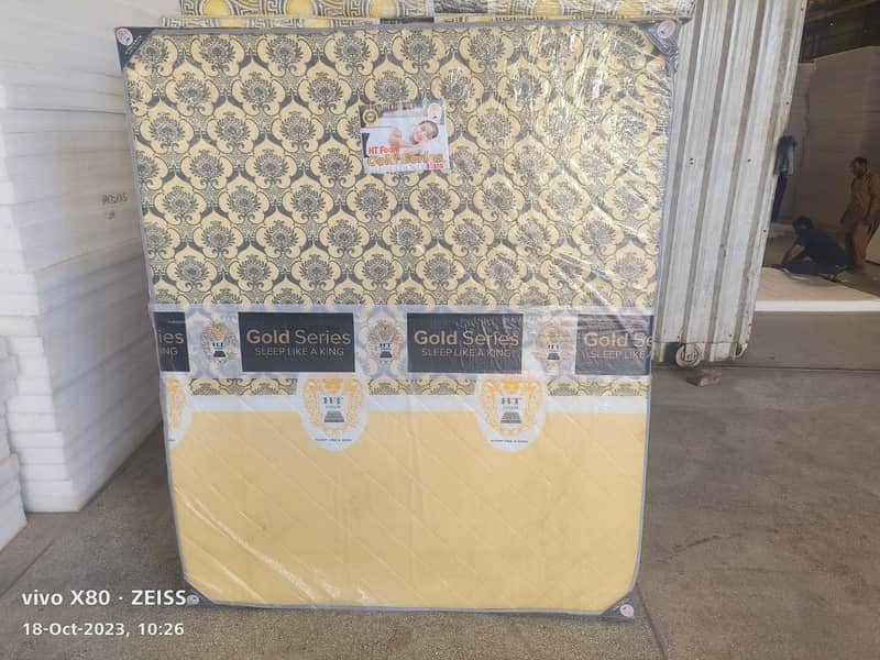 Medicated mattress for sale /spring mattress for sale/ free delivery 4