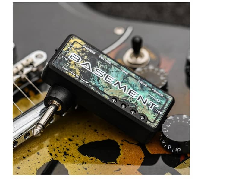 Donner Basement Mini Bass Guitar Headphone Amp Amplifier Rechargeable 4