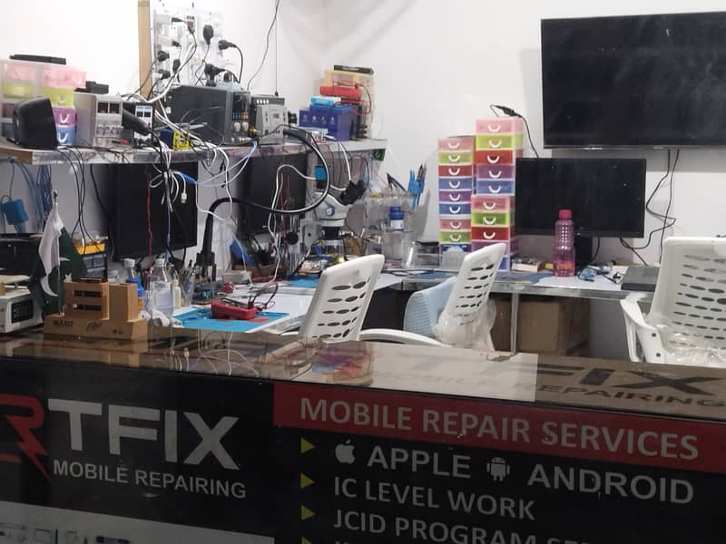 Mobile Repairing Lab and Institute For Learn Mobile Repairing 8