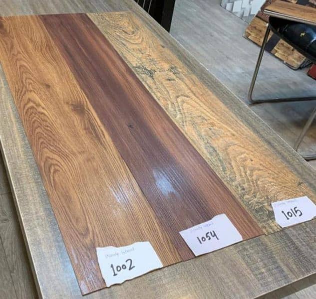 3 strip laminated glossy finish wooden floor HDF vinyl flooring window 16